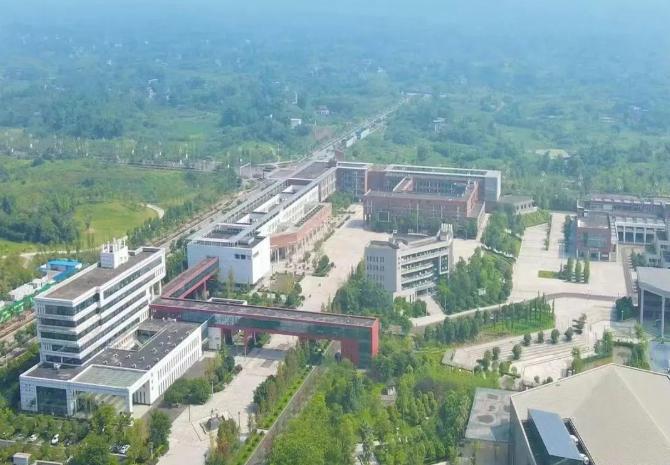 川南幼儿师范高等专科学校